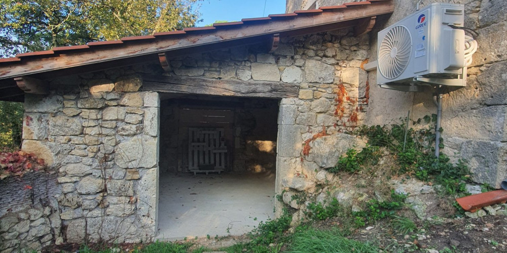 maison à LAROQUE TIMBAUT (47340)